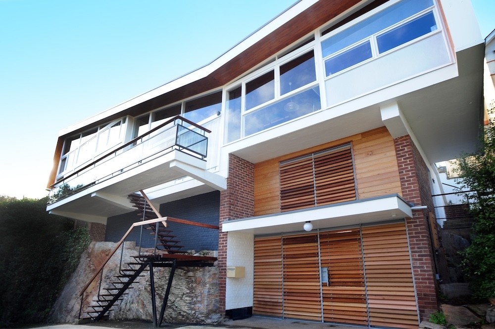 modernist house